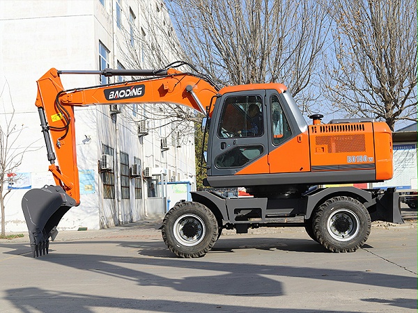 宝鼎150轮式挖掘机