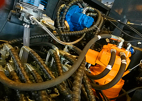 宝鼎轮式95-7多功能抓料机