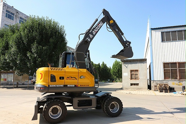 宝鼎80D挖掘机