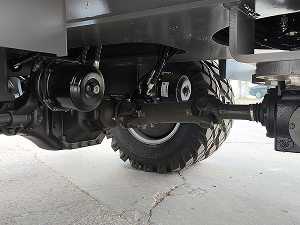 宝鼎110G抓木机轮边减速桥