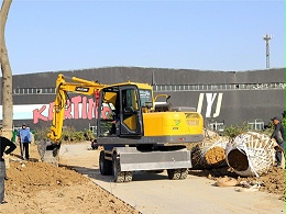 宝鼎BD80W轮式挖掘机