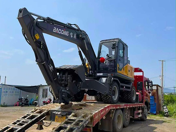 宝鼎BD120WD抓木机