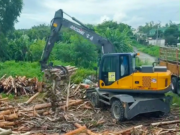 宝鼎125Plus抓木机