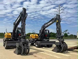 宝鼎125Plus抓木机交付客户，轻松应对多种工况