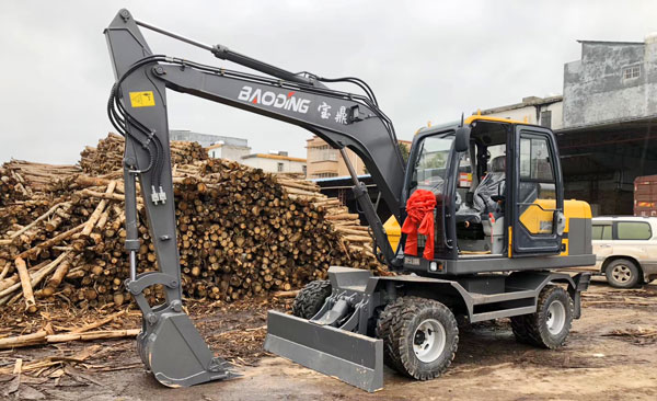 宝鼎95轮式挖掘机