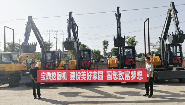 辽宁轮式挖掘机沈阳轮式挖掘机