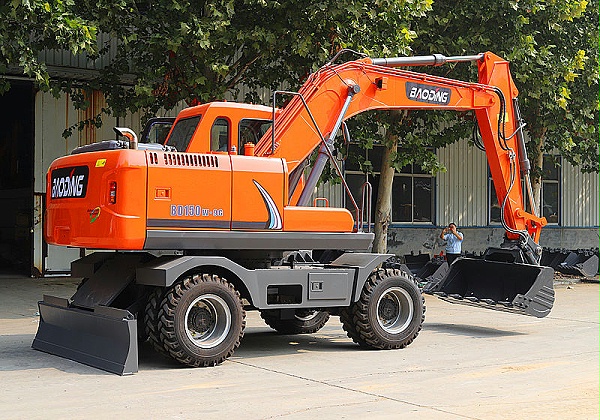 150轮式挖掘机型号