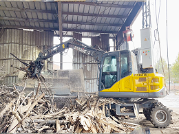 灵活高效！可移动电动抓机改变生物质电厂作业模式
