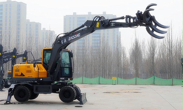 宝鼎95系列抓木机图片