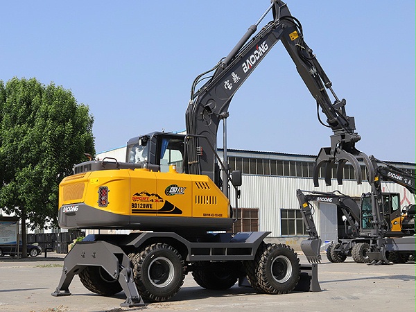 宝鼎120WE抓木机