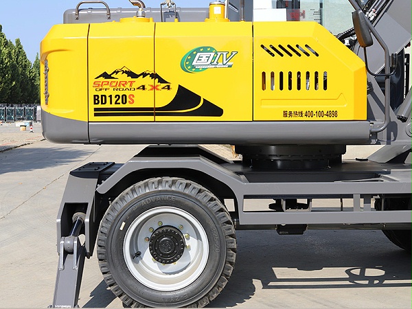 宝鼎BD120S轮式抓木机