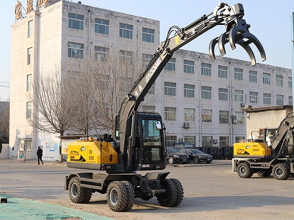 宝鼎BD90G轮式抓木机