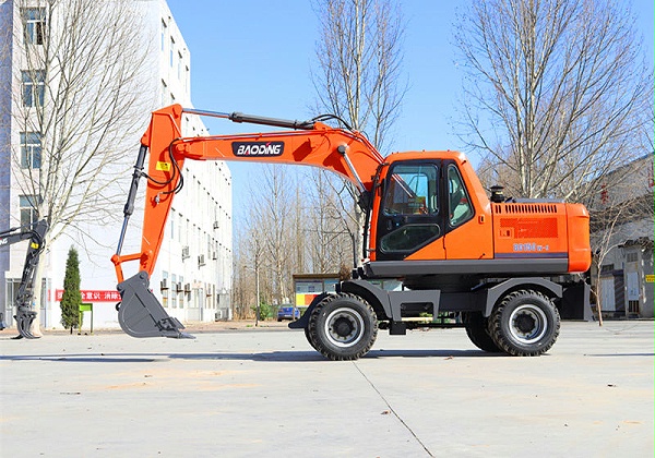 宝鼎轮式挖掘机厂家-BD150轮式挖掘机